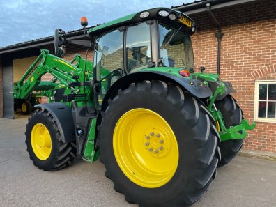 John Deere 6155R