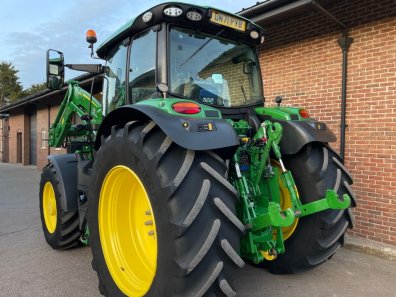 John Deere 6155R