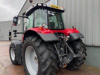 Massey Ferguson 6714S Efficient