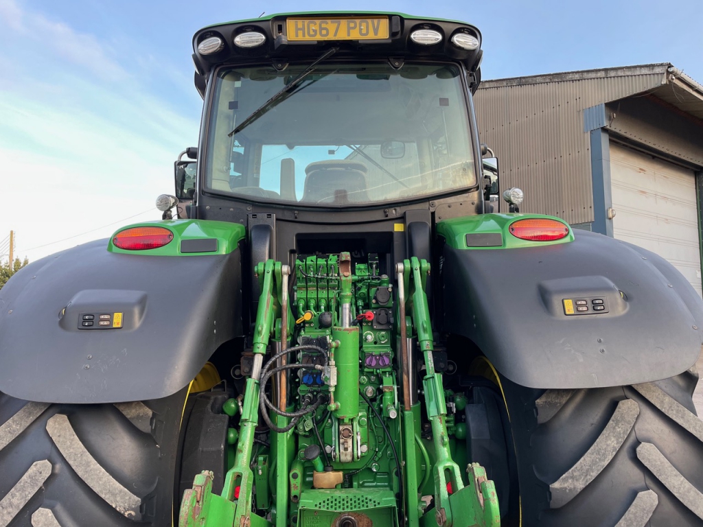 John Deere 6250R