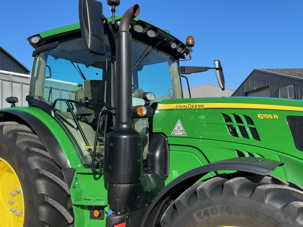 John Deere 6155R