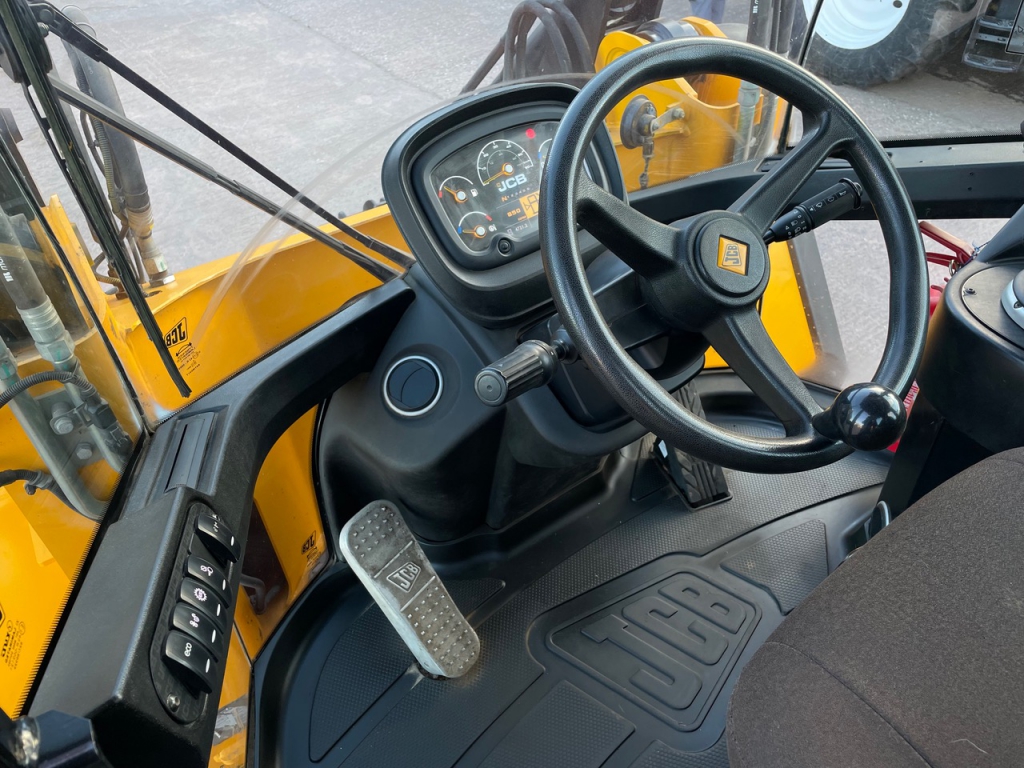JCB 418S