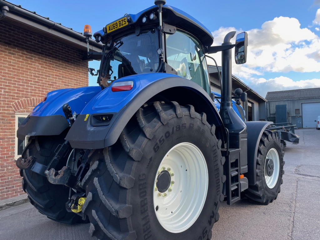 New Holland T7.315