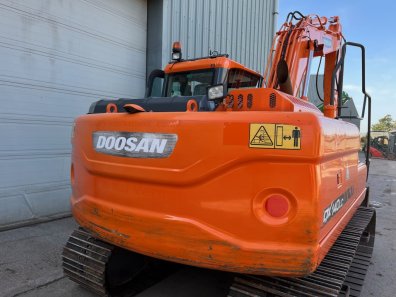 Doosan DX140LC
