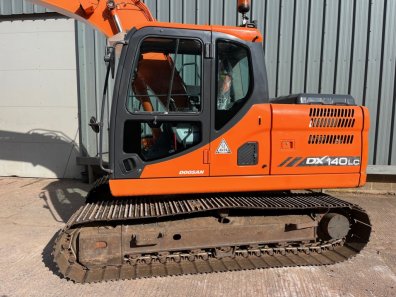 Doosan DX140LC