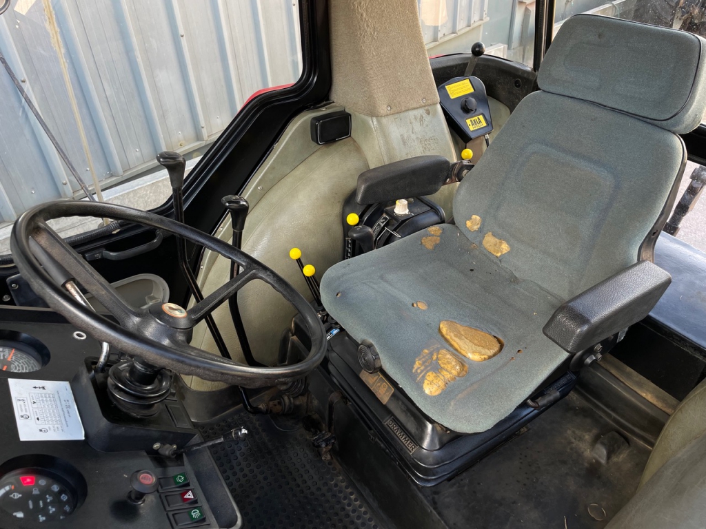 Case 745XL