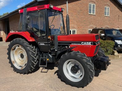 Case 745XL