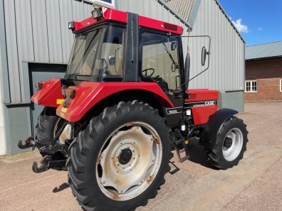Case 745XL