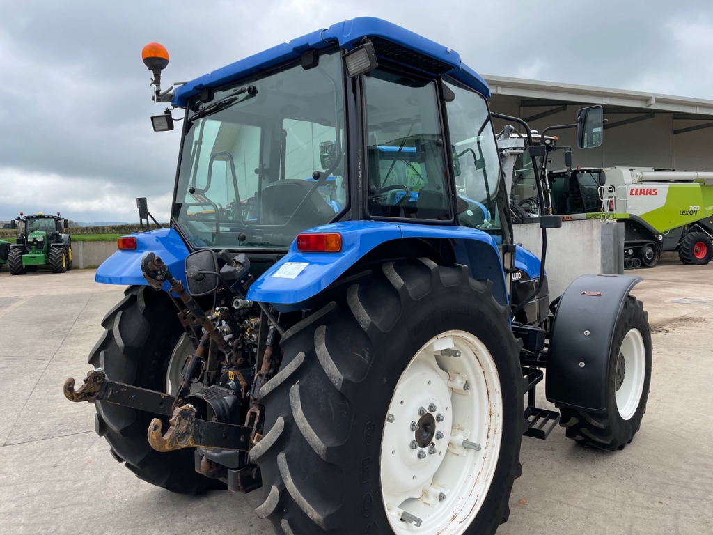 New Holland TL90