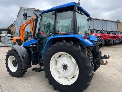 New Holland TL90