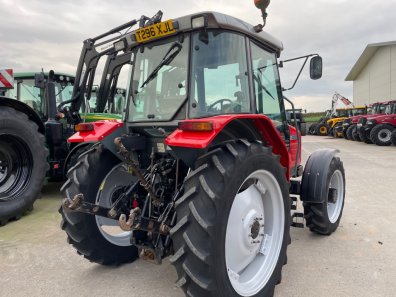 Massey Ferguson 4255