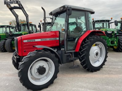 Massey Ferguson 4255