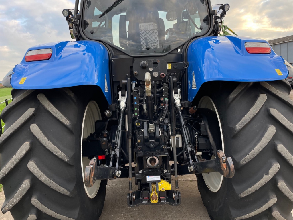 New Holland T7.225