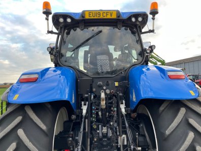 New Holland T7.225