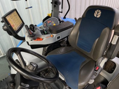 New Holland T7.225