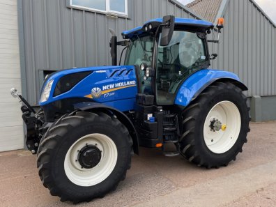 New Holland T7.225