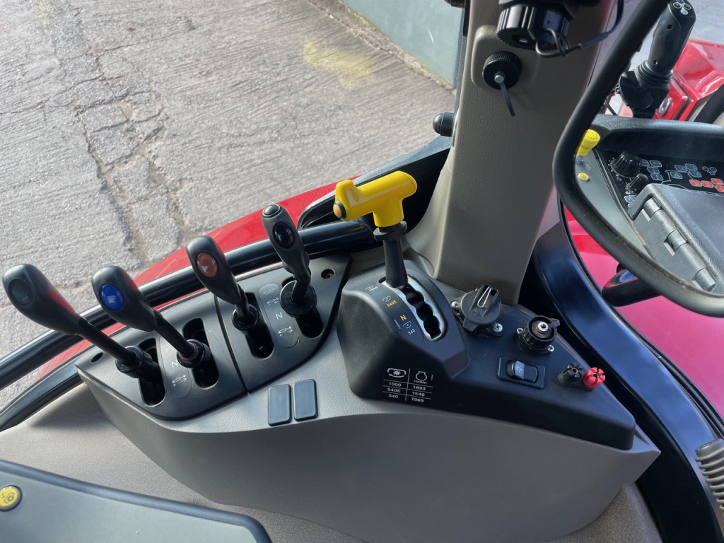 Case Maxxum 150
