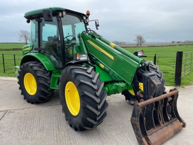 John Deere 3800