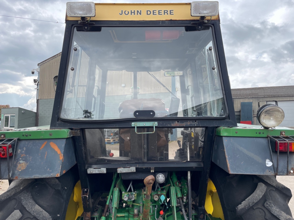 John Deere 2040