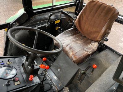 John Deere 2040