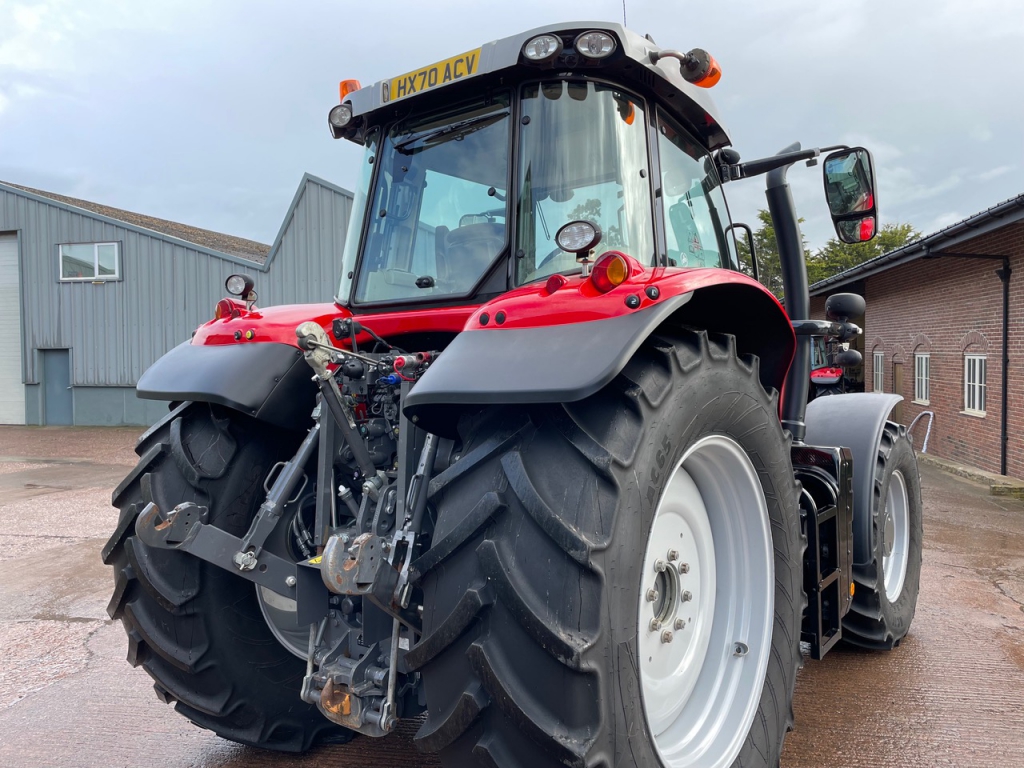 Massey Ferguson 7719S Efficient