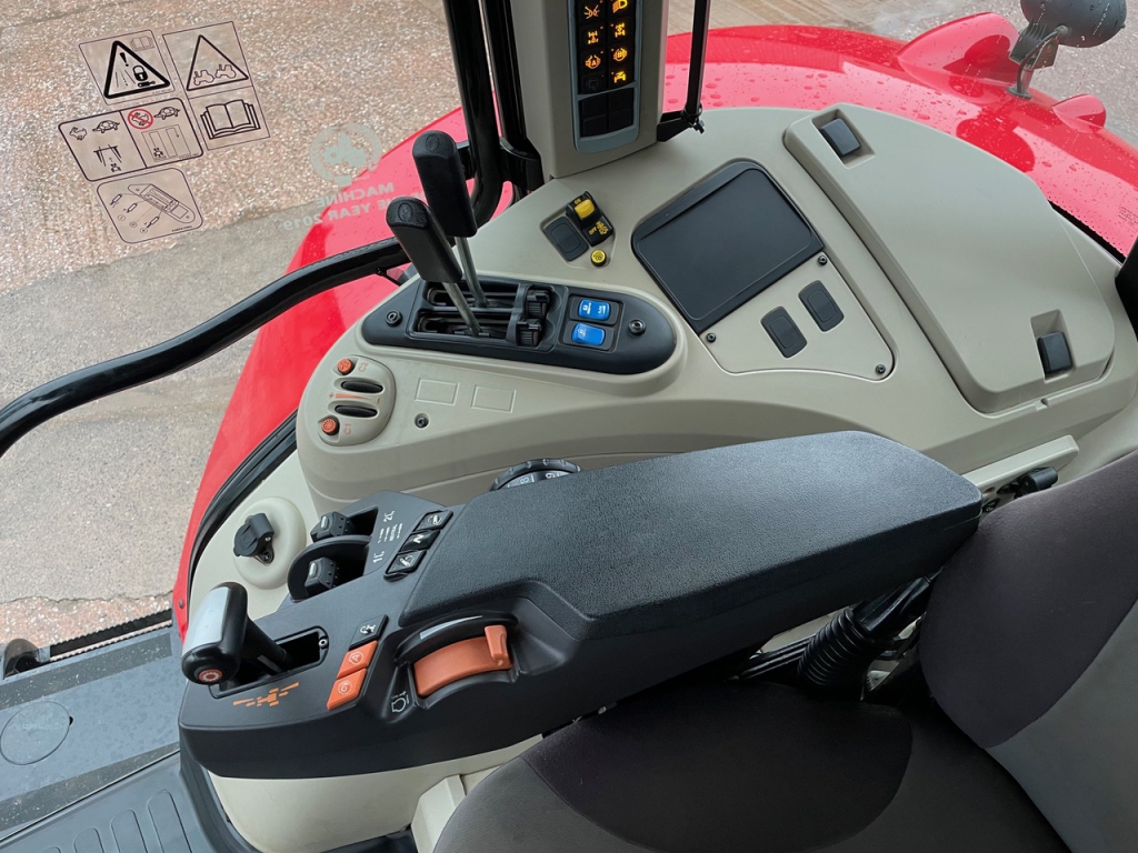 Massey Ferguson 7719S Efficient