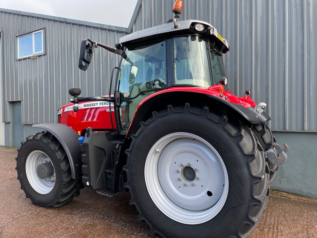 Massey Ferguson 7719S Efficient