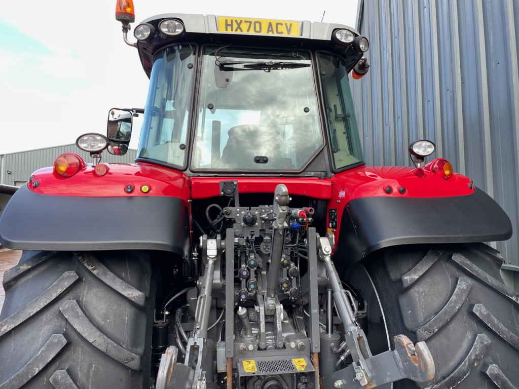 Massey Ferguson 7719S Efficient