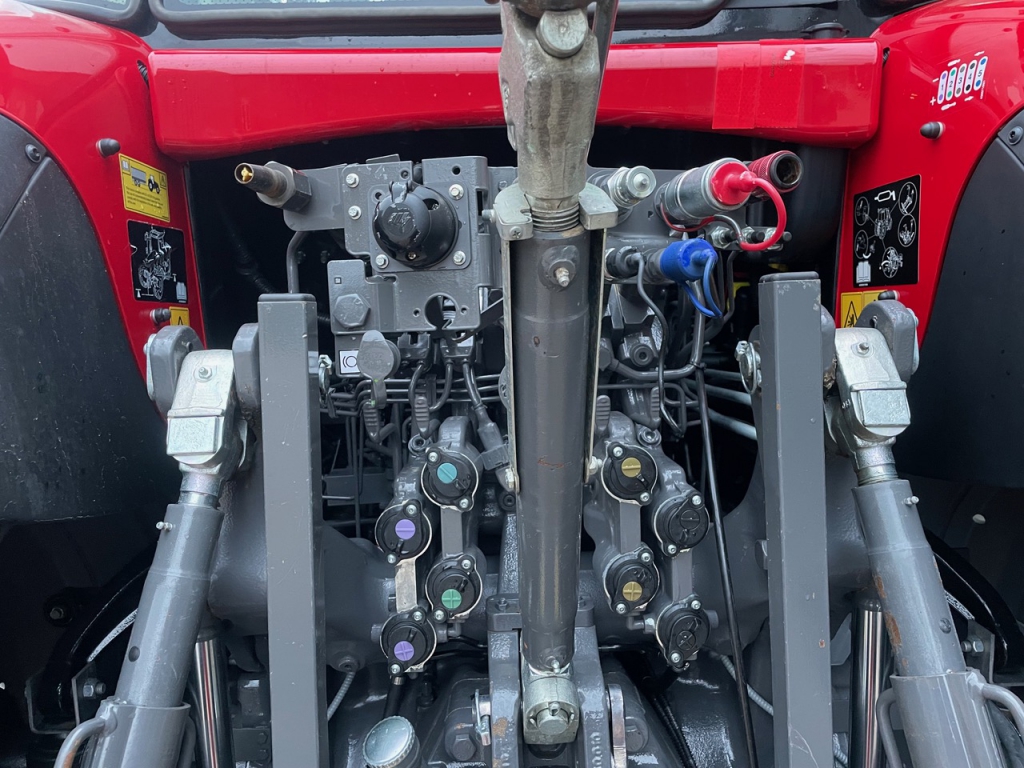 Massey Ferguson 7719S Efficient Dyna-VT