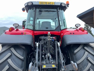 Massey Ferguson 7719S Efficient Dyna-VT