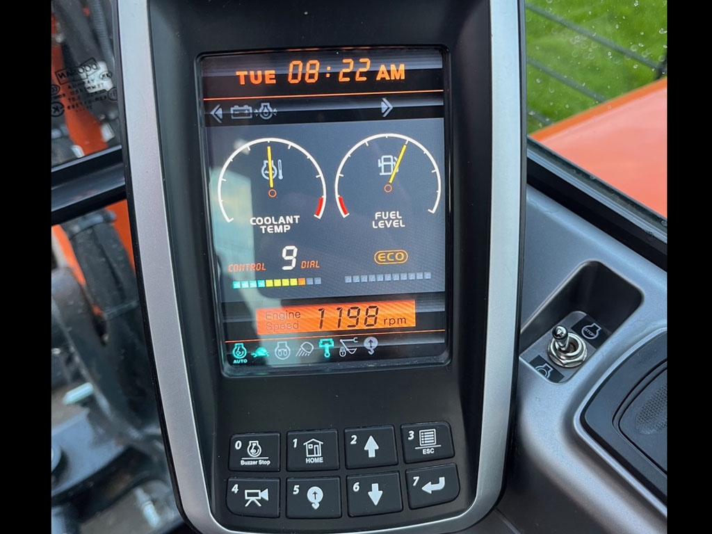 Doosan DX63