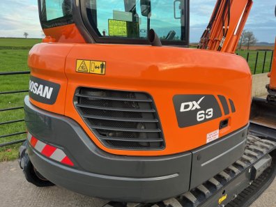 Doosan DX63