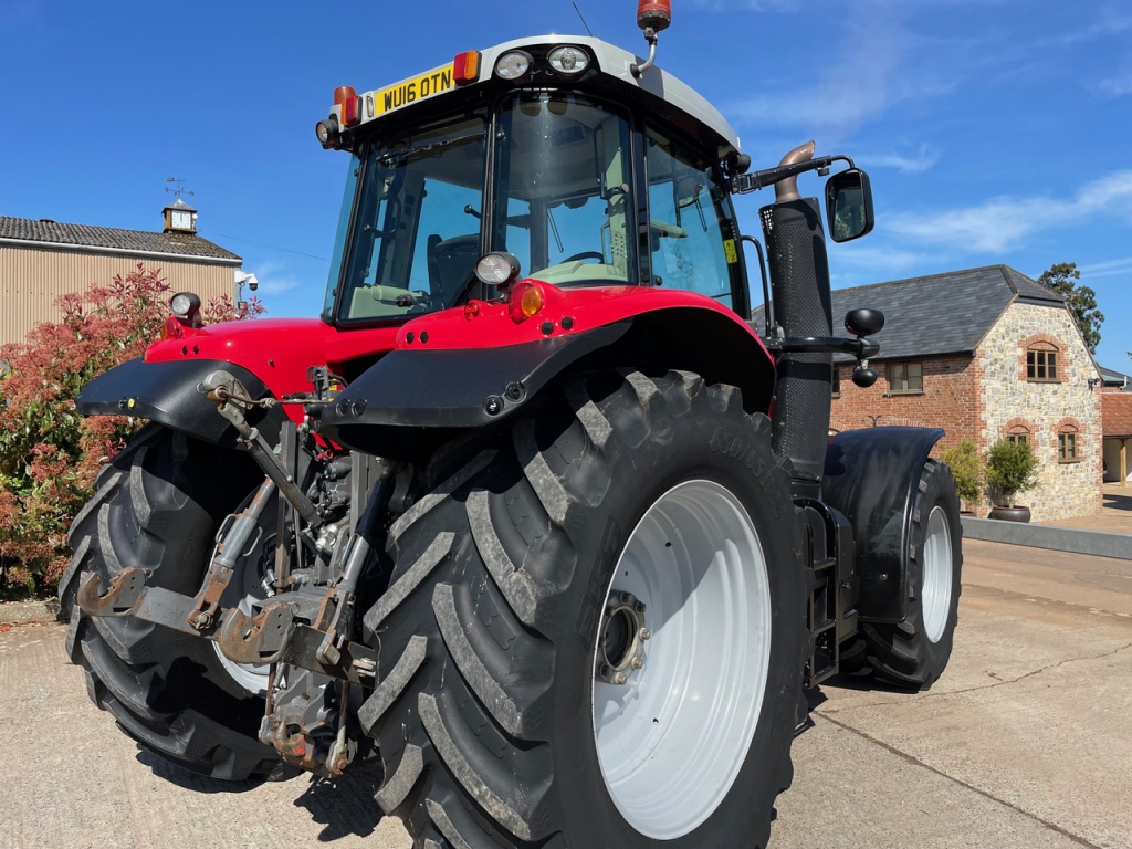 Massey Ferguson 7720 Exclusive