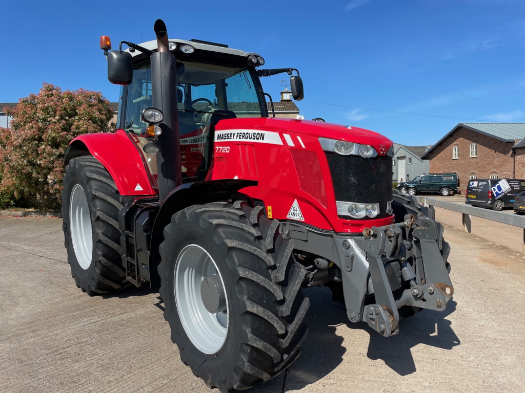 Massey Ferguson 7720 Exclusive