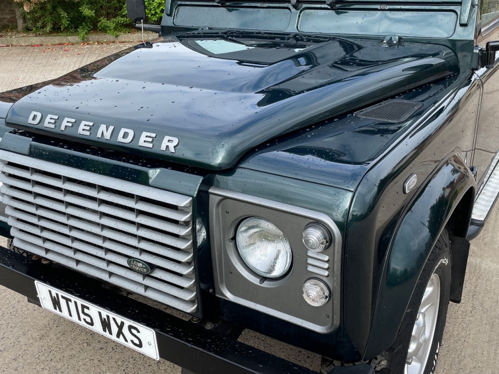 Land Rover Defender 110 XS