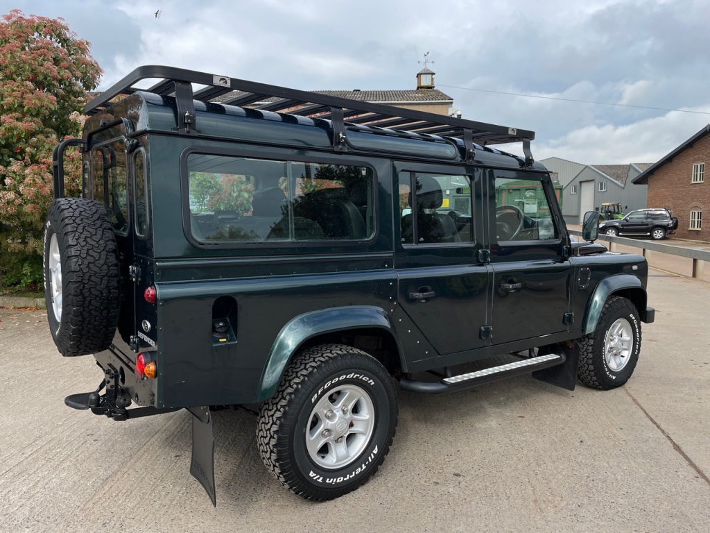 Land Rover Defender 110 XS