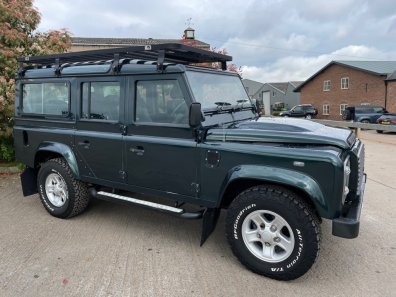 Land Rover Defender 110 XS