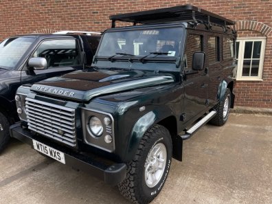 Land Rover Defender 110 XS