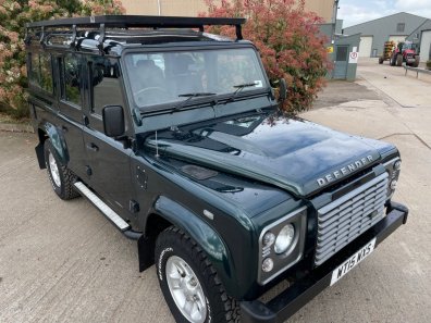 Land Rover Defender 110 XS