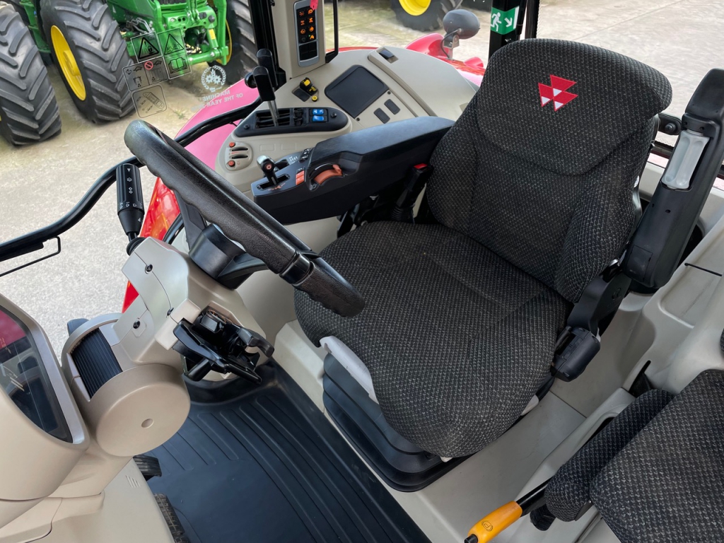 Massey Ferguson 7719S Efficient