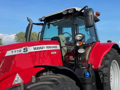 Massey Ferguson 7719S Efficient