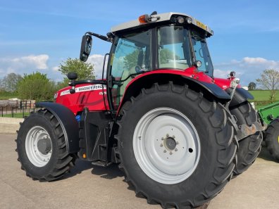 Massey Ferguson 7719S Efficient