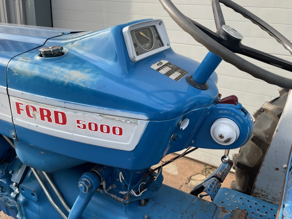 Ford 5000