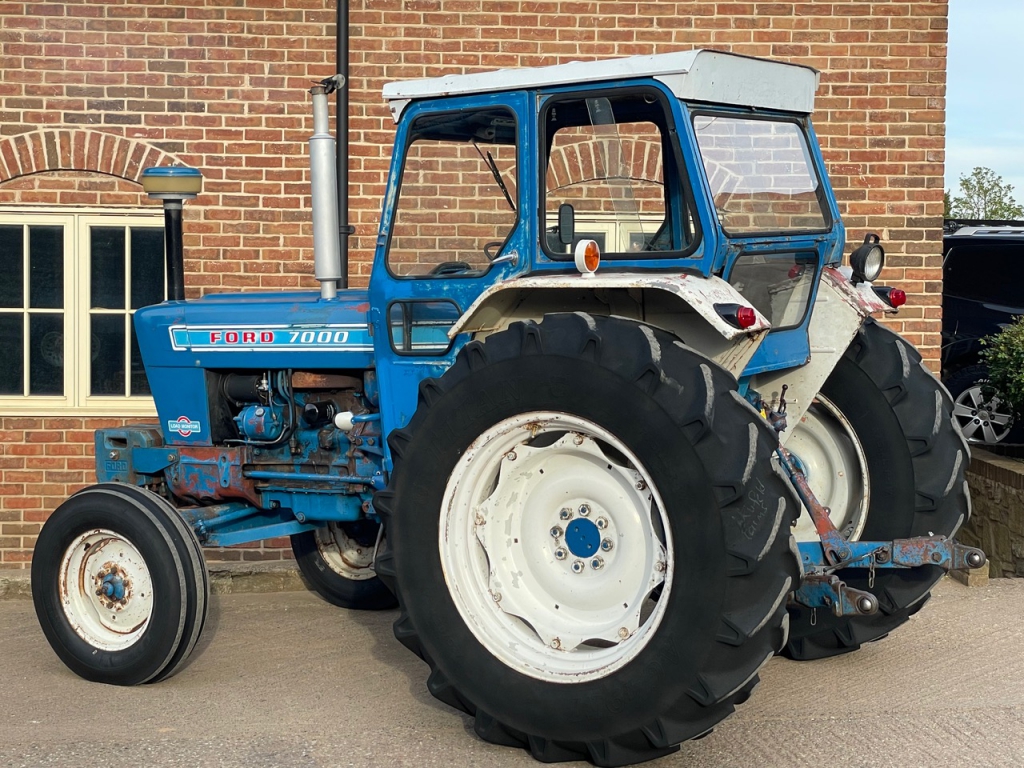 Ford 7000