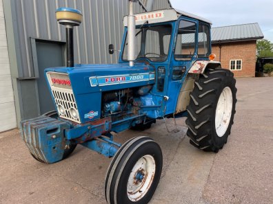 Ford 7000