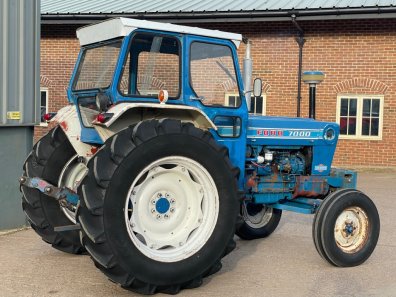 Ford 7000