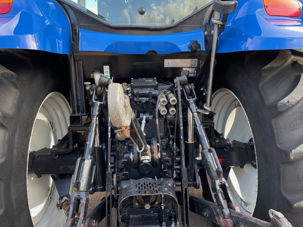 New Holland TSA100