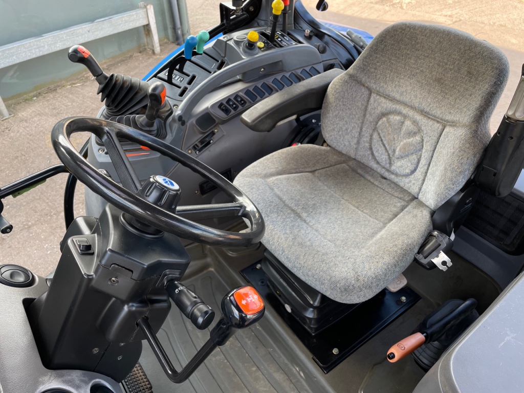 New Holland TSA100