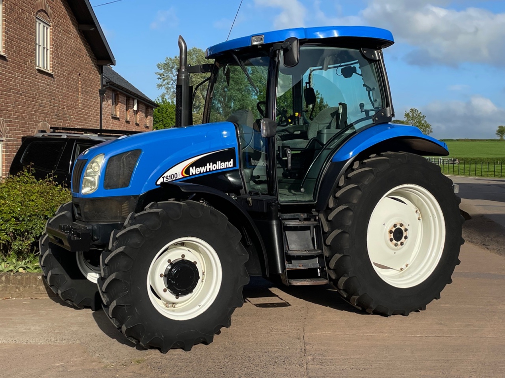 New Holland TSA100