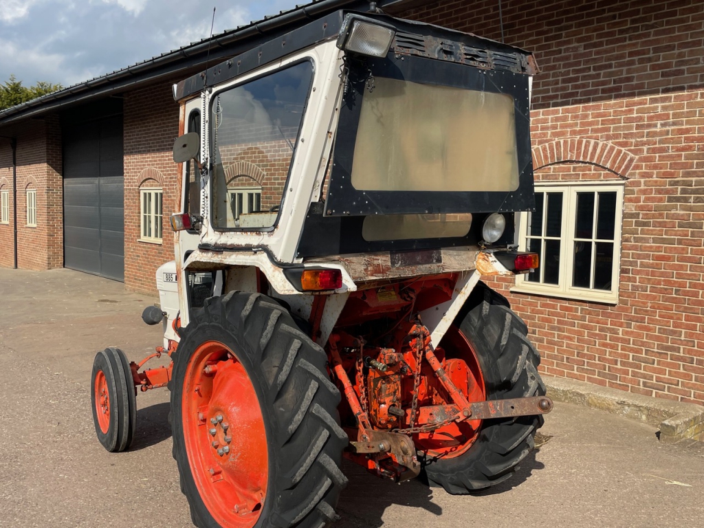 David Brown 885